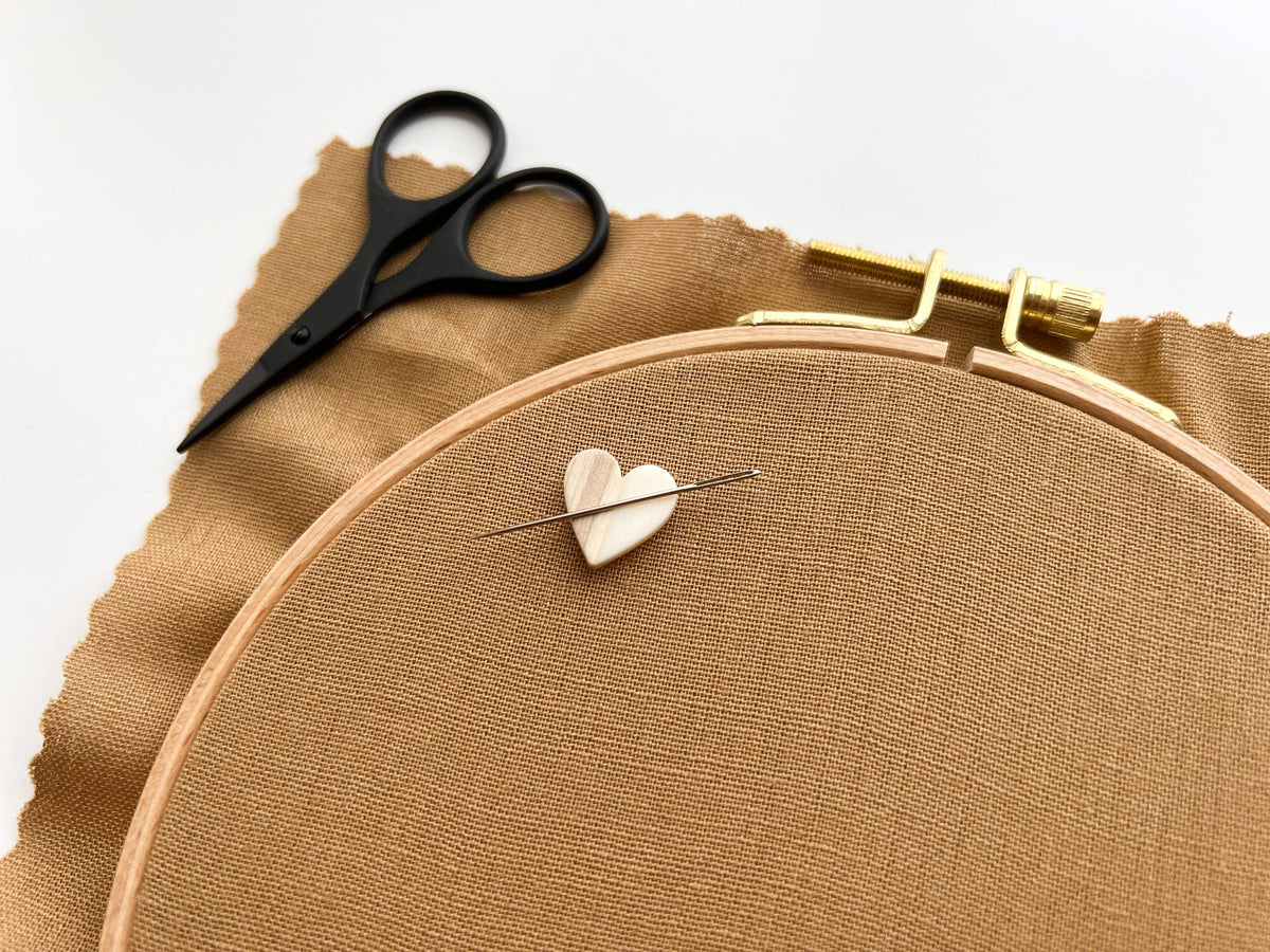 Heart magnetic needle minder, Asst Colors